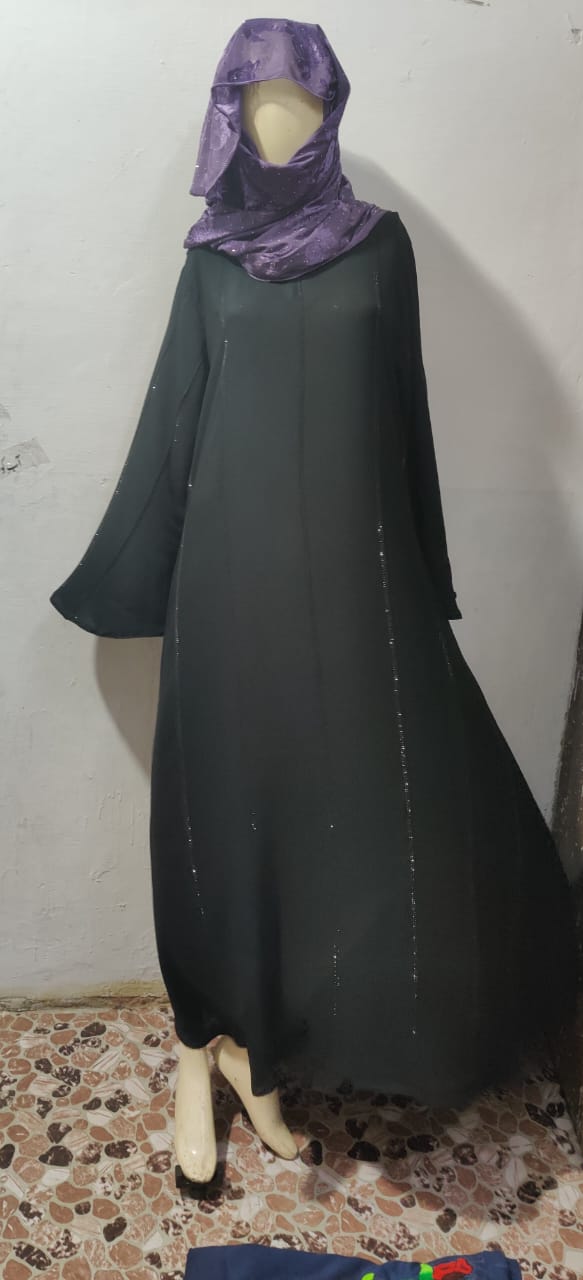 Zoom Fabric Fancy Abaya - Black